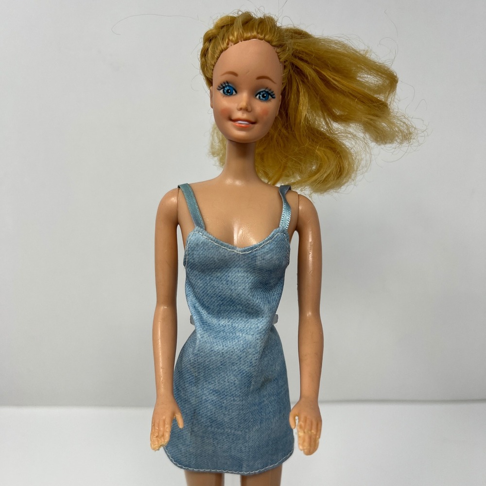 Barbie Doll 11" Blonde Vintage 1966 Body Blue Eyes Twist and Turn‎